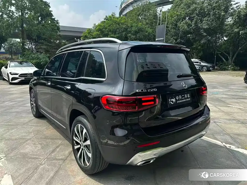 Mercedes-Benz GLB id 4559745 из Китая 14