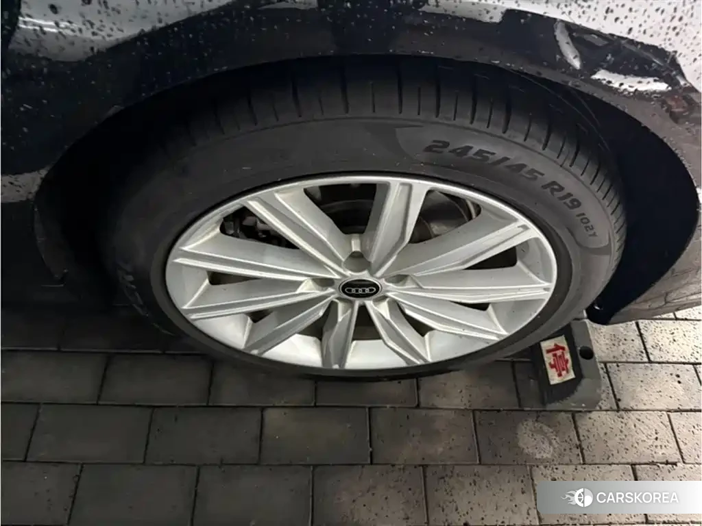 Audi A6L 2023 Черный из Китая, фото 4