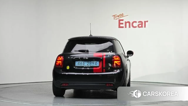Mini Cooper Electric id 4382074 из Кореи 14