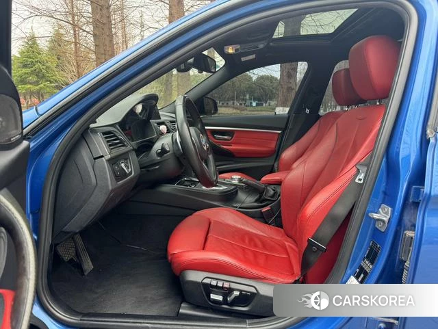 BMW 3 series 2019 Синий из Китая, фото 4