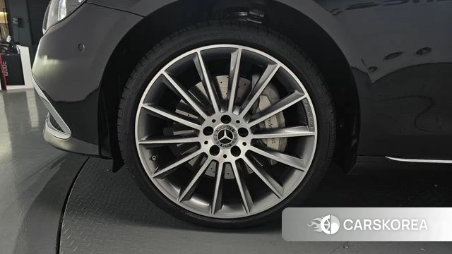 Mercedes-Benz E-Class W213 id 4408739 из Кореи 30