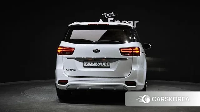 Kia The New Carnival id 3568569 из Кореи 14