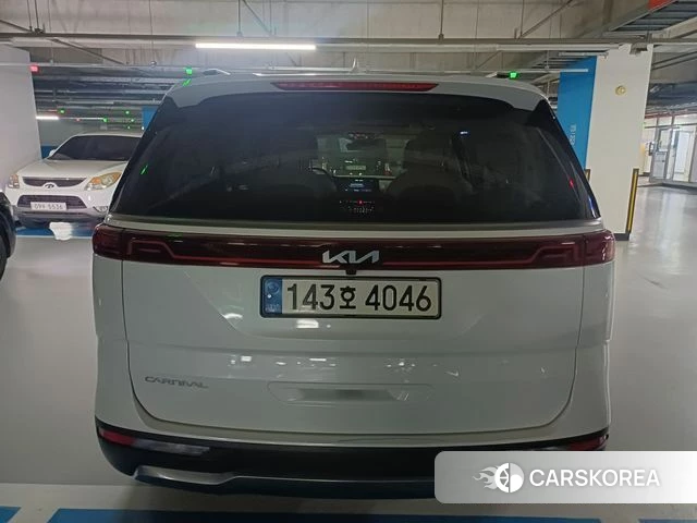 Kia Carnival 4th generation 2022 Белый из Кореи, фото 4