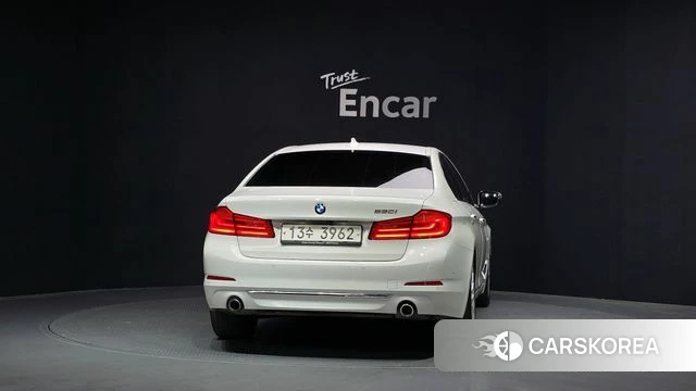BMW 5 Series (G30) id 4424986 из Кореи 29
