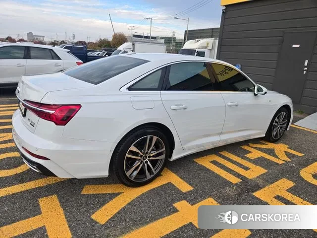 Audi A6 (C8) id 3348619 из Кореи 13