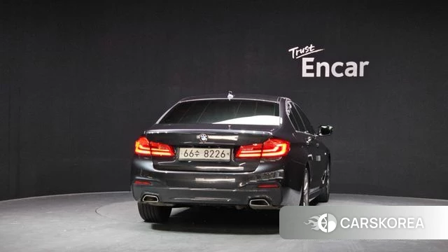 BMW 5 Series (G30) id 3899987 из Кореи 14