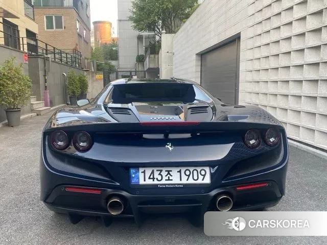 Ferrari F8 Spider id 2895923 из Кореи 14
