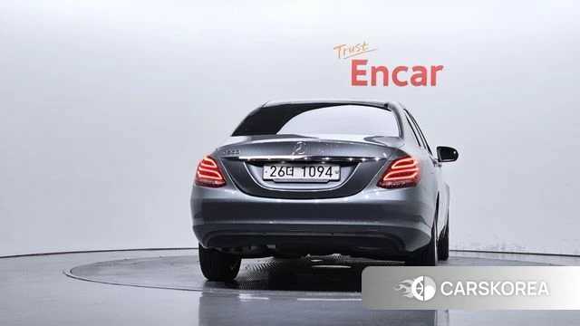 Mercedes-Benz C-Class W205 id 4765535 из Кореи 14