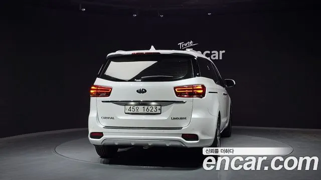 Kia The New Carnival id 2716911 из Кореи 14