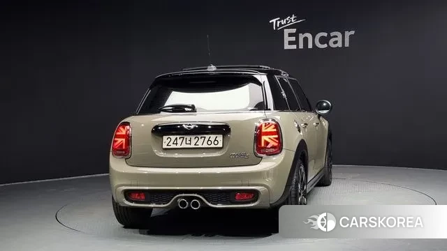 Mini Cooper S id 2960943 из Кореи 14