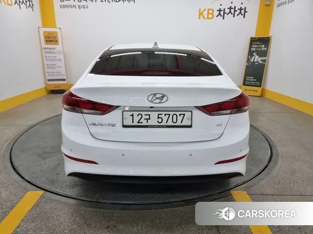 Hyundai Avante AD id 3024585 из Кореи 14