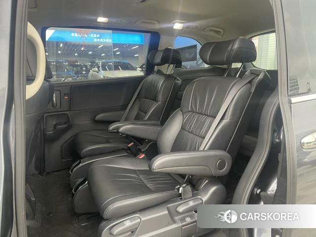 Honda Odyssey id 3993553 из Китая 17