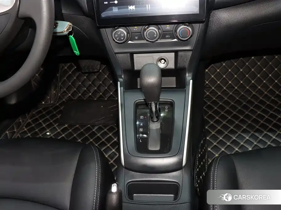 Nissan Sylphy id 4577788 из Китая 13