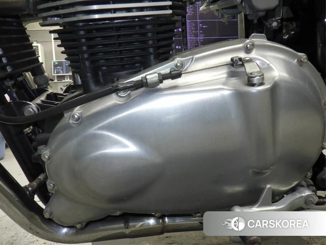 Engine photo