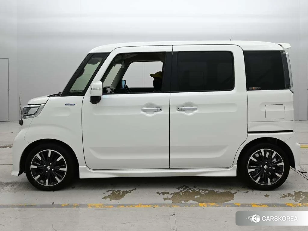 Suzuki Spacia Custom 2020 из Японии, фото 4