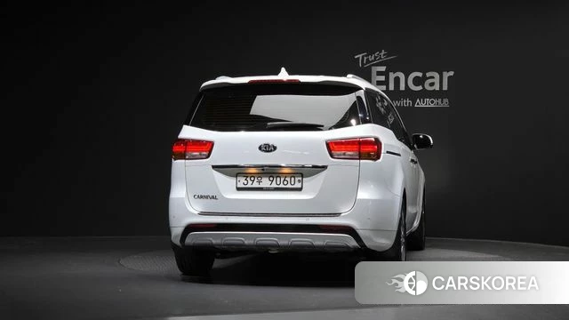 Kia All New Carnival id 4020537 из Кореи 14