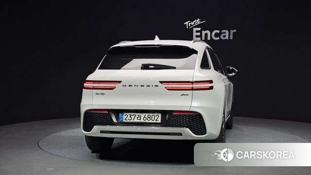 Genesis GV70 id 4232017 из Кореи 27