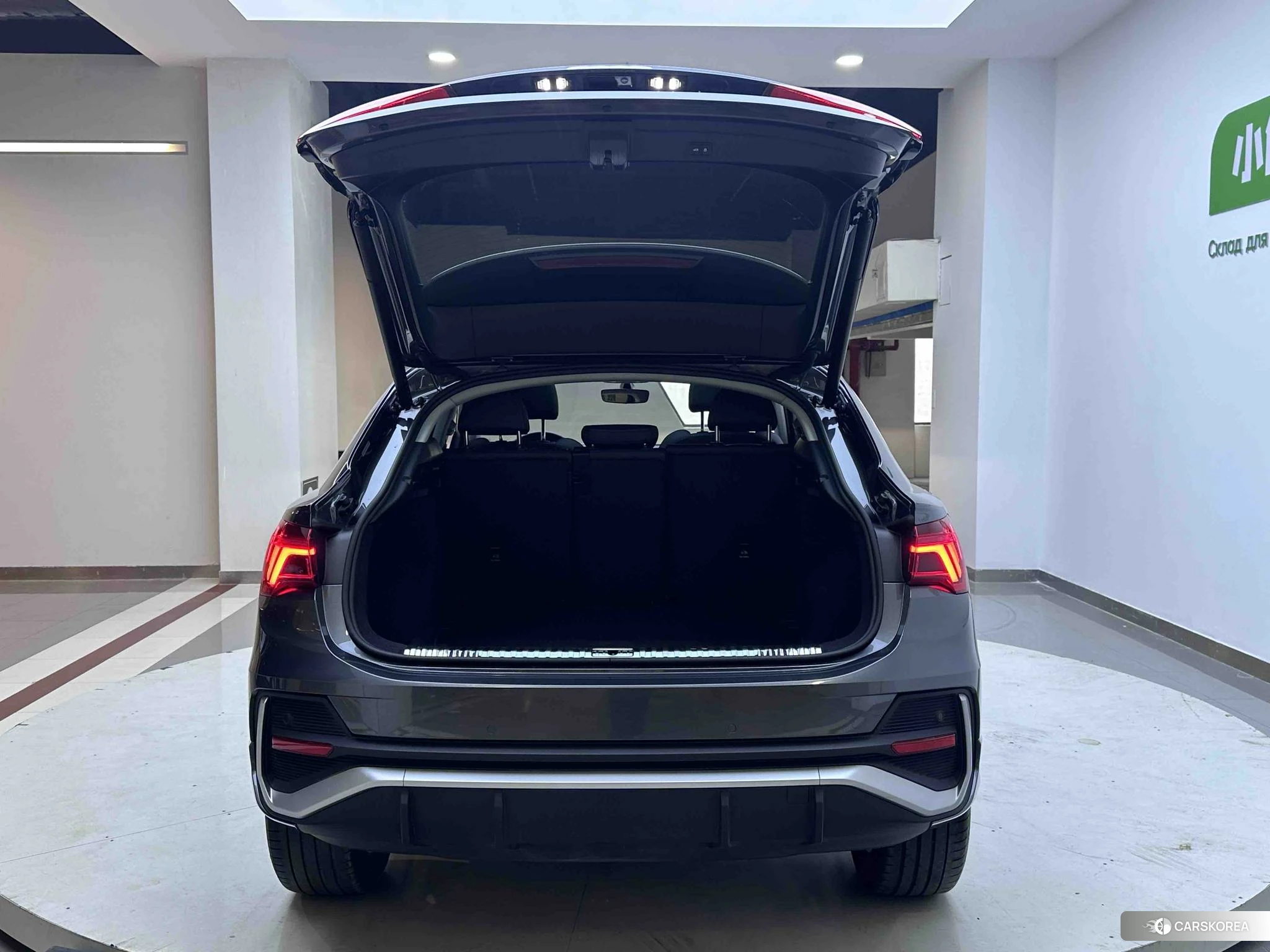 Audi Q3 Sportback id 4405822 из Китая 16