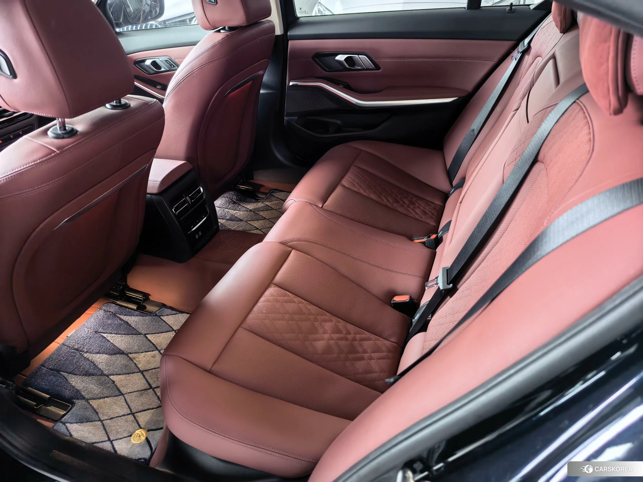 BMW i3 2023 Черный из Китая, фото 4