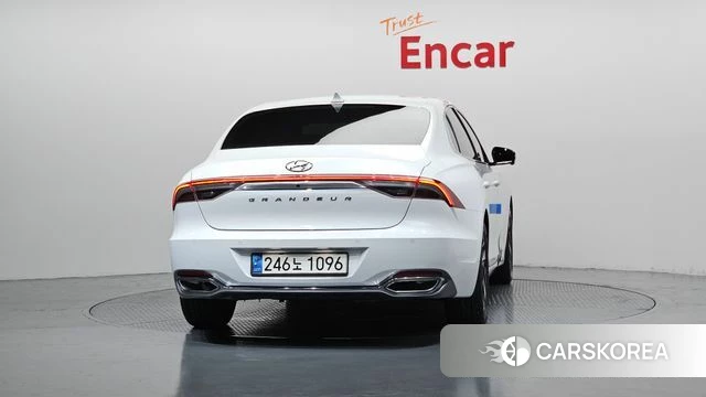 Hyundai The New Grandeur IG Hybrid id 4580582 из Кореи 14