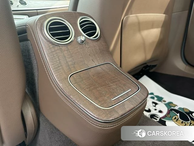 Mercedes-Benz E-class id 4257077 из Китая 15