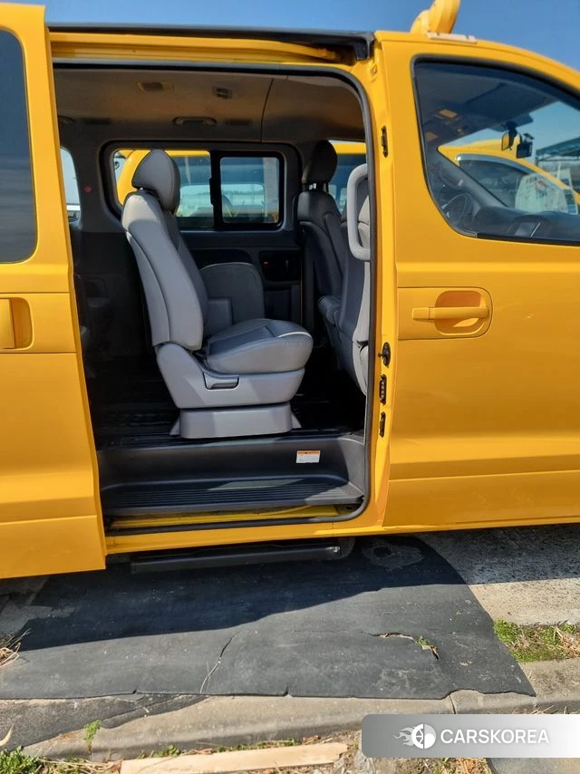 Hyundai The New Grand Starex id 3807873 из Кореи 14