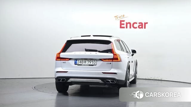 Volvo V60 Cross-Country 2nd Generation id 4316873 из Кореи 26