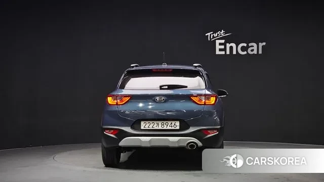 Kia Stonic id 3728844 из Кореи 14