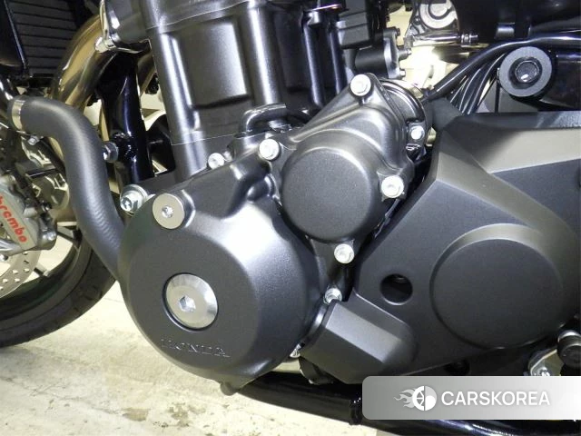Engine photo