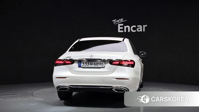 Mercedes-Benz E-Class W213 id 4284030 из Кореи 14