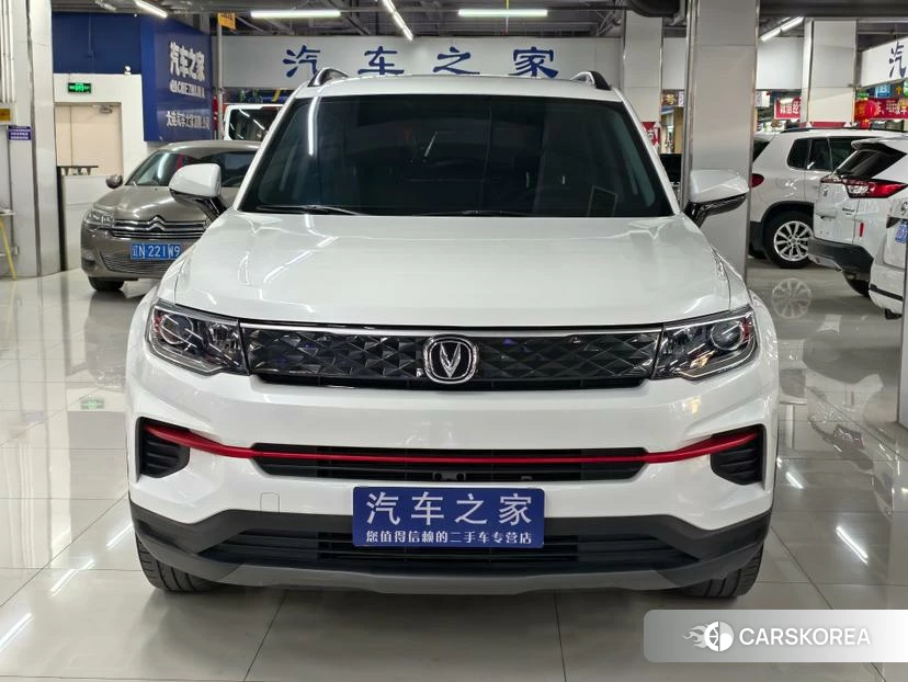 Chang'an CS35 PLUS 2022 Белый из Китая, фото 4