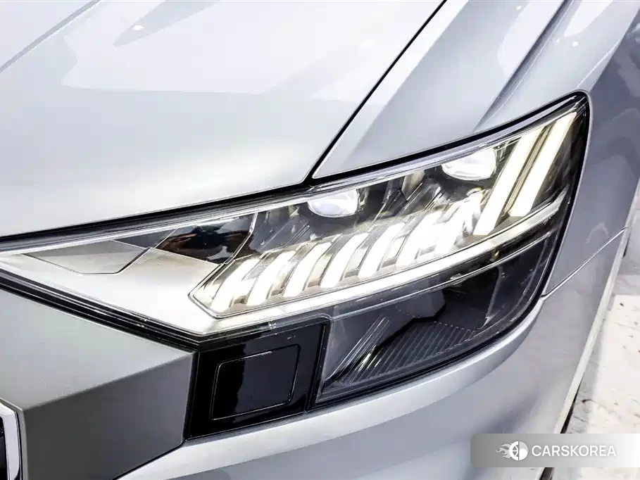 Audi Q8 id 4539443 из Китая 30