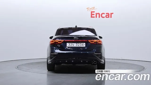 Kia Come New K3 id 2408512 из Кореи 14