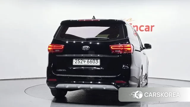 Kia The New Carnival id 3258866 из Кореи 14