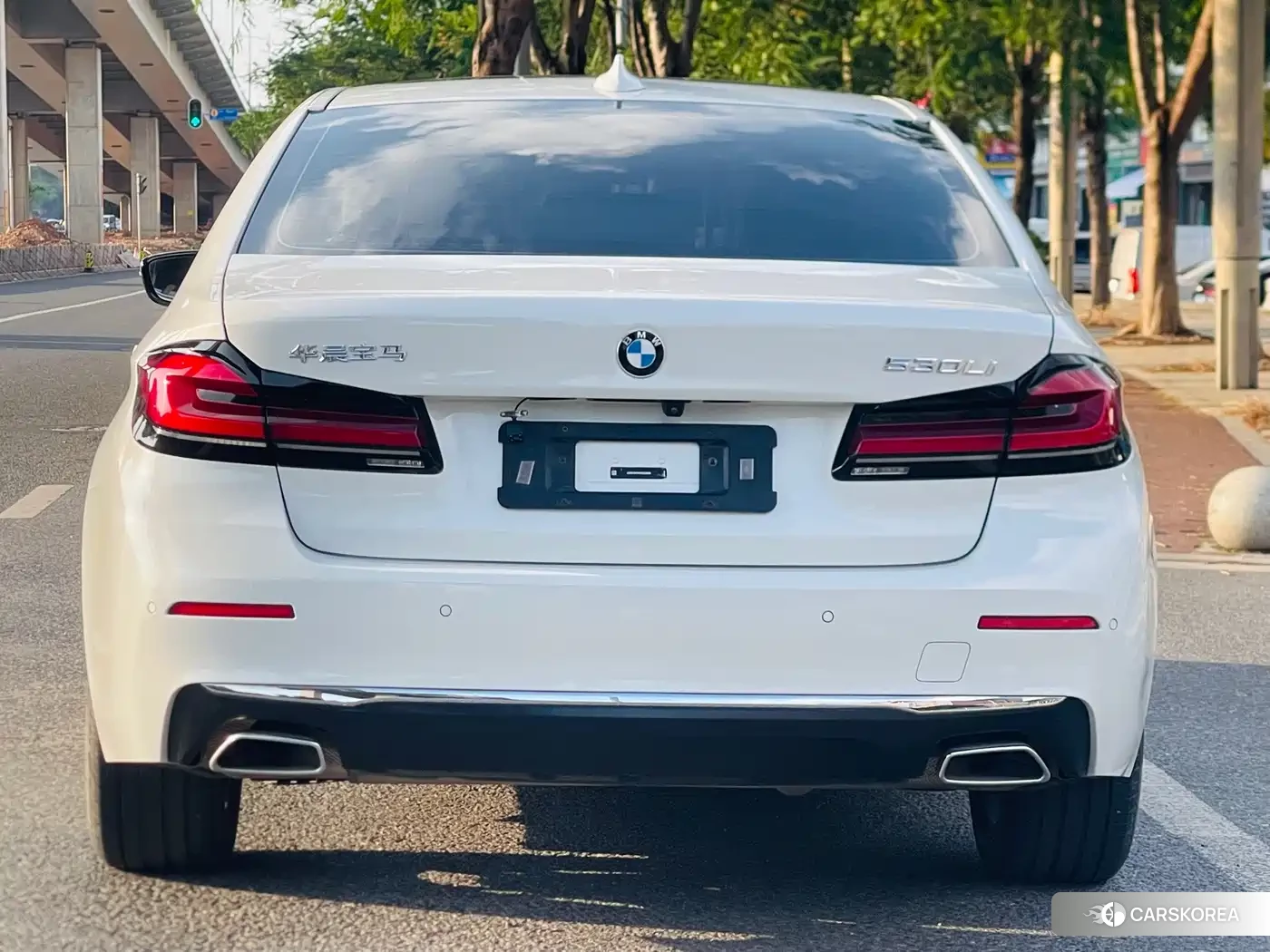 BMW 5 series 2024 Белый из Китая, фото 4