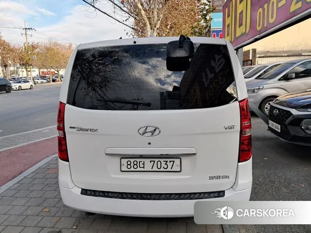Hyundai The New Grand Starex id 3479910 из Кореи 10