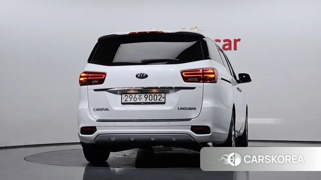 Kia The New Carnival id 2995596 из Кореи 14