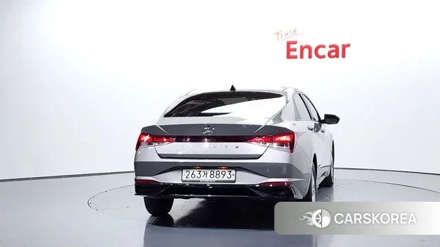 Hyundai Avante (CN7) id 3479607 из Кореи 14