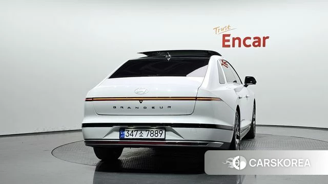 Hyundai Grandeur (GN7) id 4561120 из Кореи 28