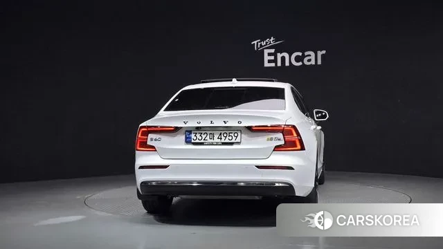 Volvo S60 3rd generation id 3432218 из Кореи 14