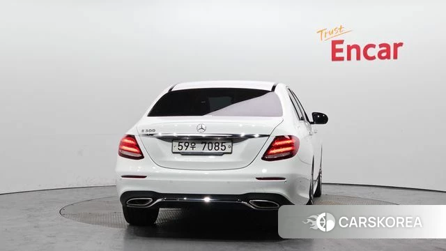 Mercedes-Benz E-Class W213 id 3899542 из Кореи 14