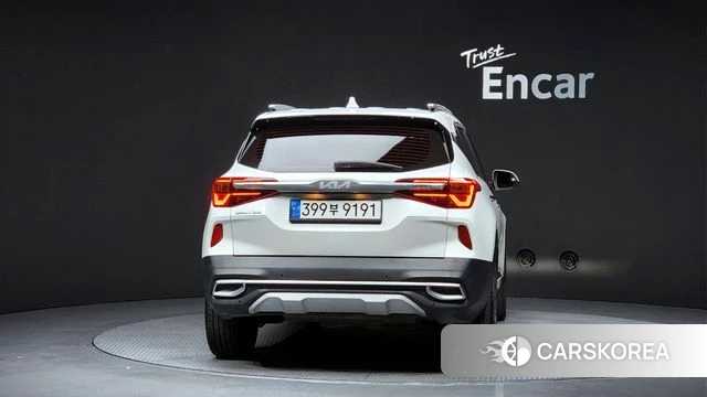 Kia Seltos id 3903762 из Кореи 14