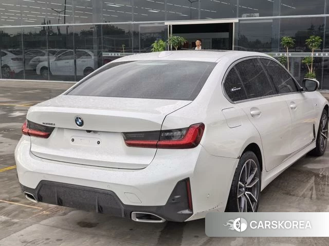 BMW 3 series 2023 Белый из Китая, фото 4
