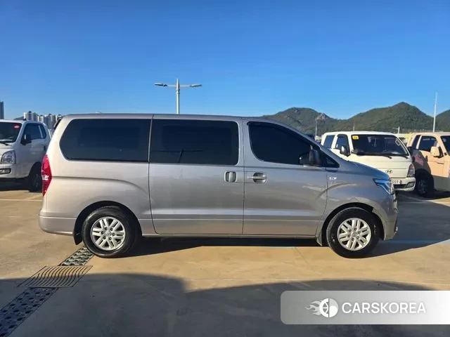 Hyundai The New Grand Starex id 3312675 из Кореи 13