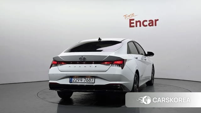 Hyundai Avante Hybrid (CN7) id 3851909 из Кореи 14