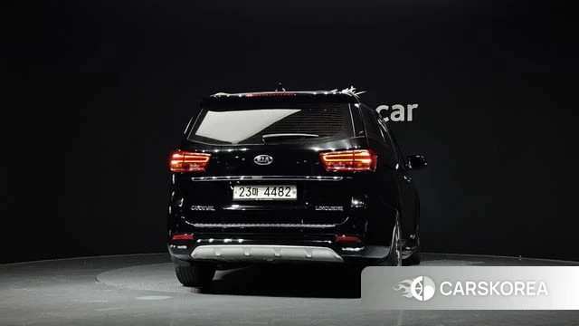 Kia The New Carnival id 4225778 из Кореи 25