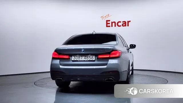 BMW 5 Series (G30) id 3523844 из Кореи 14