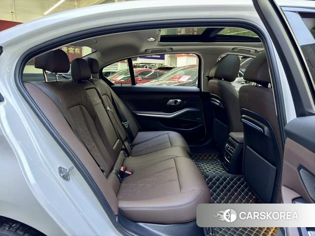 BMW 3 series id 4221332 из Китая 9