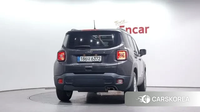 Jeep Renegade id 3317723 из Кореи 14