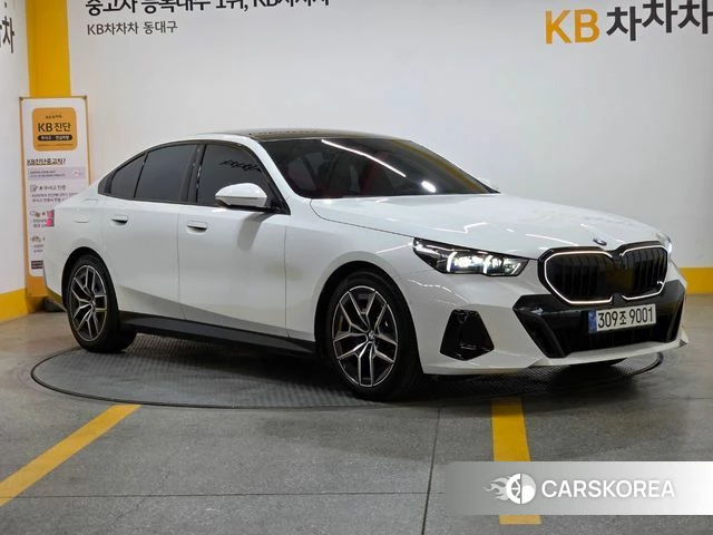 BMW 5 Series (G60) id 4729699 из Кореи 14